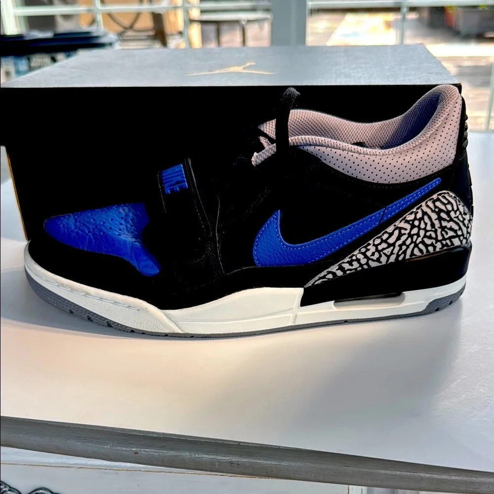 Nike Kids' Blue and Black Sneakers - Air Jordan Legacy 312 Low